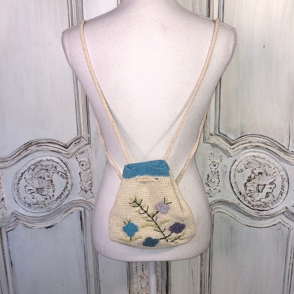 Crocheted Petite Floral Detailing Back Pack - Picture 1 of 7